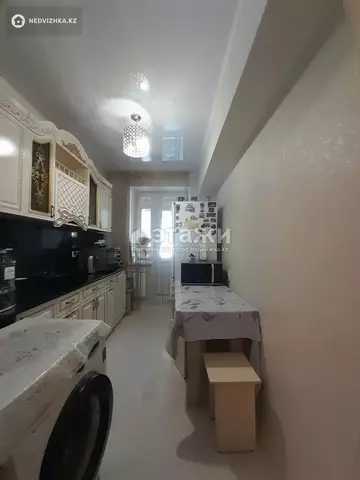 2-комнатная квартира, этаж 3 из 5, 43 м²
