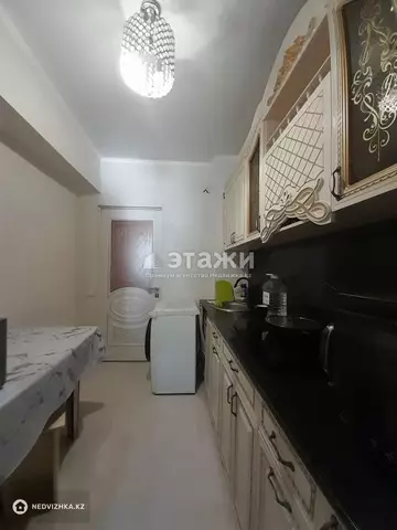 2-комнатная квартира, этаж 3 из 5, 43 м²