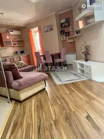 1-комнатная квартира, этаж 10 из 25, 50 м²