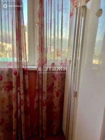 1-комнатная квартира, этаж 10 из 25, 50 м²