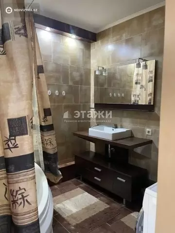 1-комнатная квартира, этаж 10 из 25, 50 м²