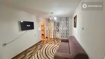 2-комнатная квартира, этаж 1 из 4, 42 м²