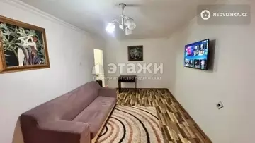 2-комнатная квартира, этаж 1 из 4, 42 м²