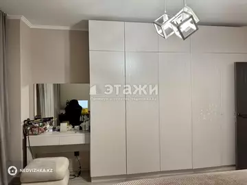 3-комнатная квартира, этаж 7 из 25, 100 м², на длительный срок