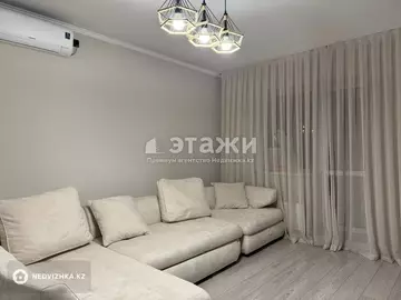 3-комнатная квартира, этаж 7 из 25, 100 м², на длительный срок