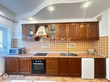 3-комнатная квартира, этаж 5 из 17, 115 м², на длительный срок