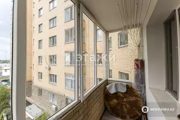 3-комнатная квартира, этаж 4 из 10, 72 м²