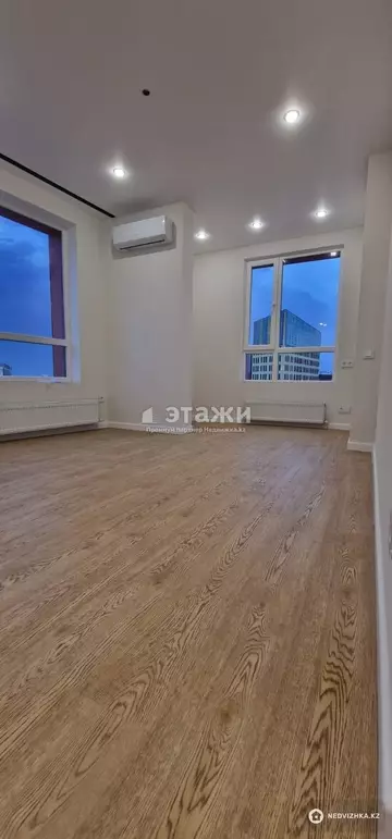 2-комнатная квартира, этаж 11 из 21, 49 м²