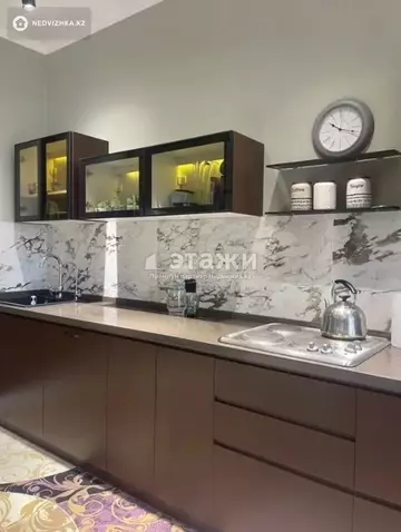 3-комнатная квартира, этаж 5 из 9, 97 м²