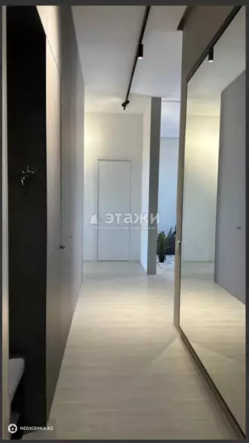 3-комнатная квартира, этаж 8 из 9, 80 м²