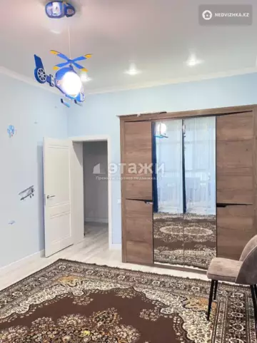 3-комнатная квартира, этаж 9 из 10, 91 м²