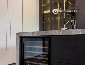 650 м², 5-комнатная квартира, этаж 1 из 3, 650 м², изображение - 11