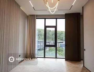 650 м², 5-комнатная квартира, этаж 1 из 3, 650 м², изображение - 18