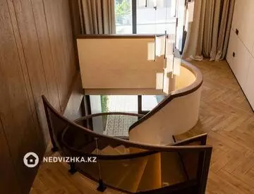 650 м², 5-комнатная квартира, этаж 1 из 3, 650 м², изображение - 42