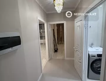 1-комнатная квартира, этаж 4 из 9, 41 м², на длительный срок