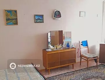 3-комнатная квартира, этаж 3 из 5, 61 м²