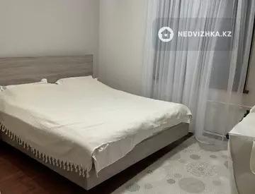 4-комнатная квартира, этаж 4 из 5, 123 м²