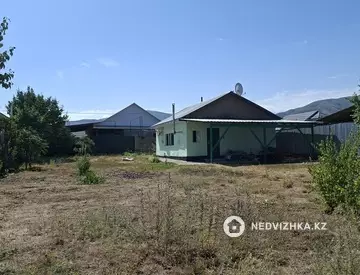 2-комнатный дом, 8 соток, 53 м²