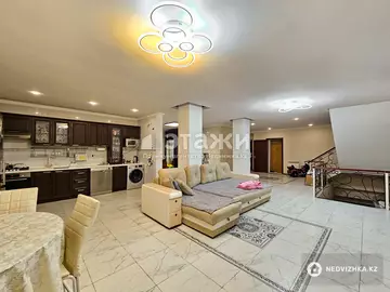 5-комнатный дом, 4 соток, 300 м²