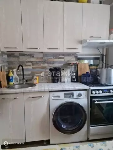 2-комнатная квартира, этаж 1 из 5, 42 м²