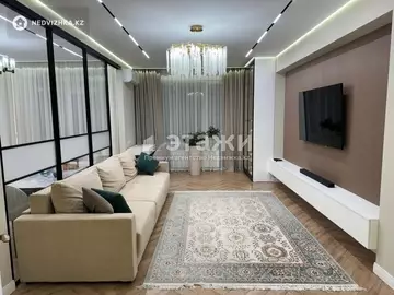 4-комнатная квартира, этаж 7 из 16, 123 м²