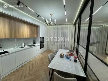 4-комнатная квартира, этаж 7 из 16, 123 м²