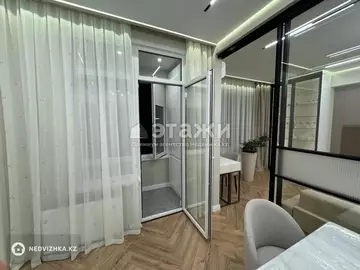 4-комнатная квартира, этаж 7 из 16, 123 м²