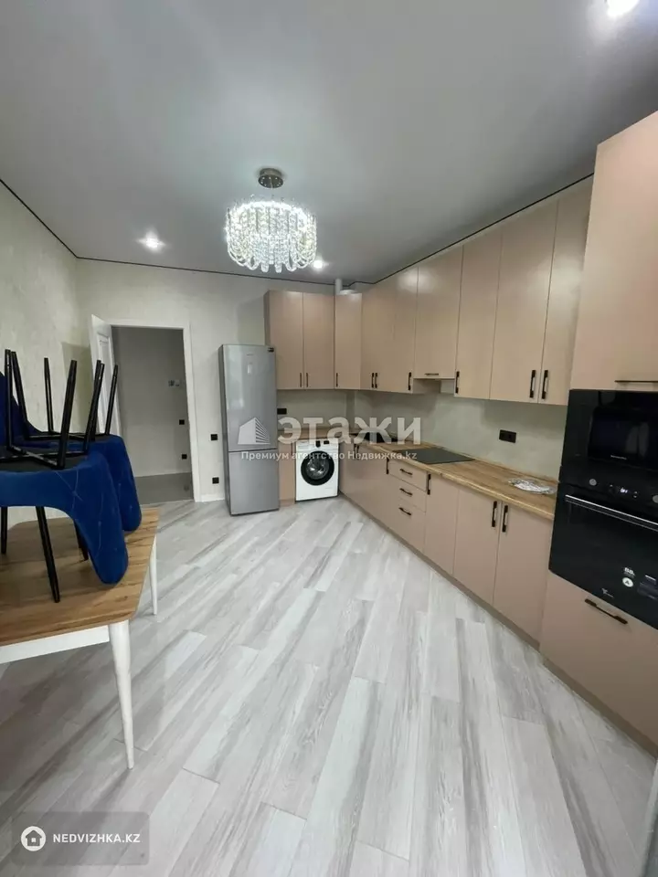 77 м², 2-комнатная квартира, этаж 2 из 9, 77 м², на длительный срок, изображение - 1