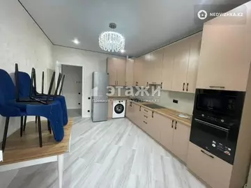 2-комнатная квартира, этаж 2 из 9, 77 м², на длительный срок