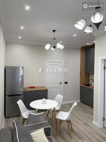 2-комнатная квартира, этаж 7 из 10, 50 м², на длительный срок