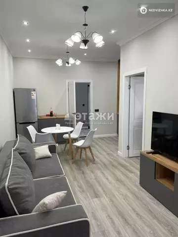 2-комнатная квартира, этаж 7 из 10, 50 м², на длительный срок
