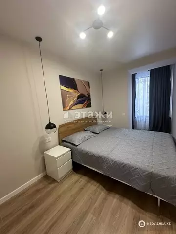 2-комнатная квартира, этаж 3 из 5, 54 м², на длительный срок