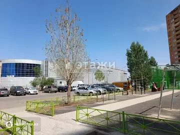 1-комнатная квартира, этаж 11 из 12, 39 м²
