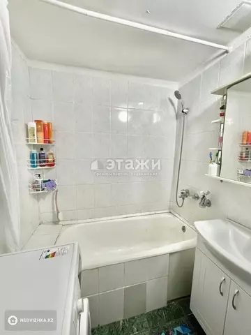 2-комнатная квартира, этаж 4 из 6, 51 м²