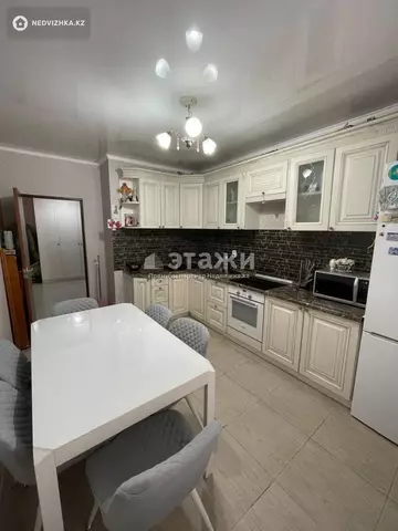 3-комнатная квартира, этаж 2 из 9, 85 м²