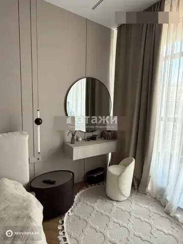 4-комнатная квартира, этаж 9 из 9, 116 м²