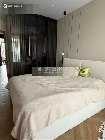 4-комнатная квартира, этаж 9 из 9, 116 м²