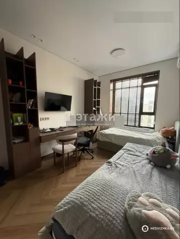 4-комнатная квартира, этаж 9 из 9, 116 м²