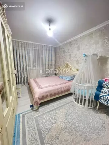 2-комнатная квартира, этаж 8 из 12, 62 м²