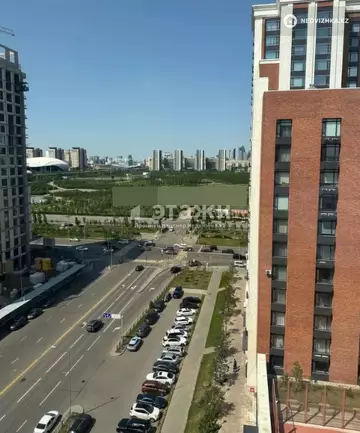3-комнатная квартира, этаж 12 из 16, 84 м²