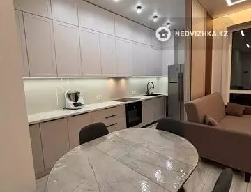 3-комнатная квартира, этаж 10 из 12, 78 м²