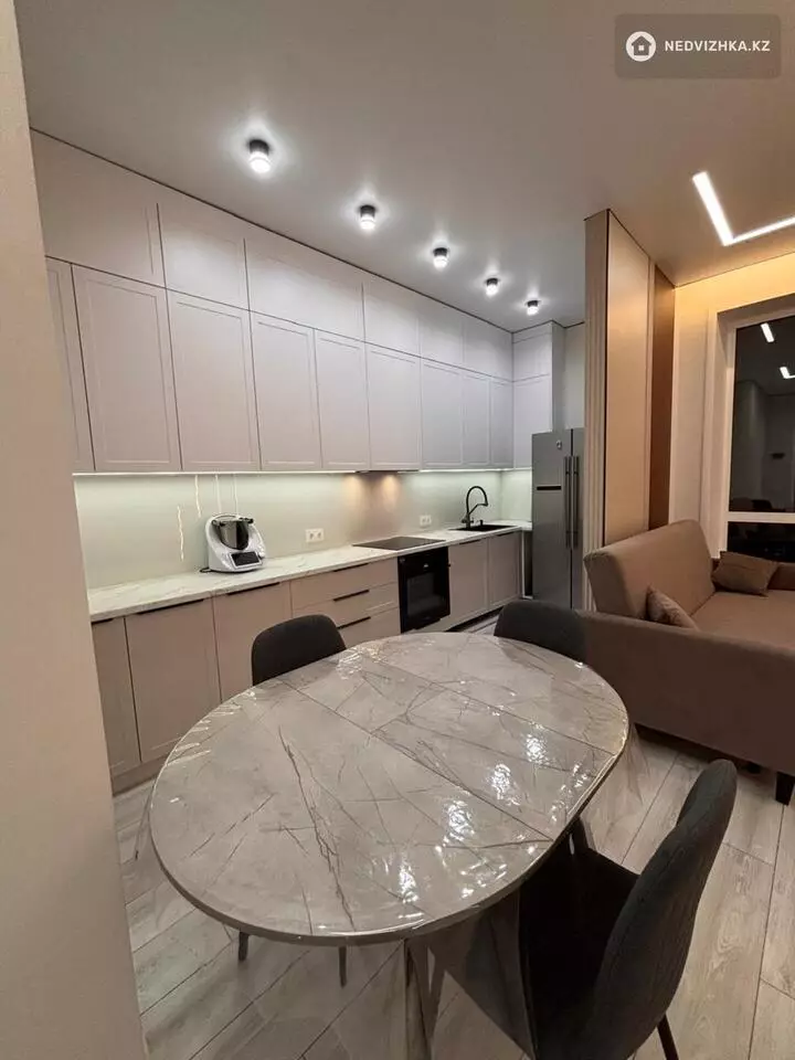77.8 м², 3-комнатная квартира, этаж 10 из 12, 78 м², изображение - 1