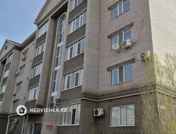 Помещение, этаж 1 из 5, 59 м²