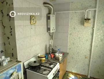 1-комнатная квартира, этаж 3 из 5, 32 м²
