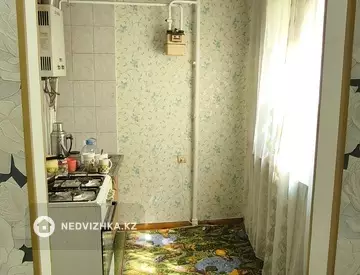1-комнатная квартира, этаж 3 из 5, 32 м²