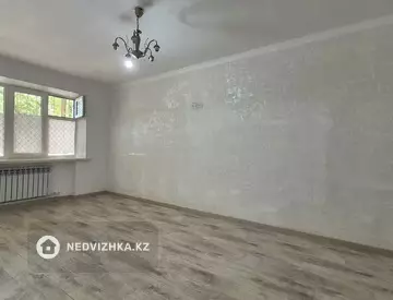 2-комнатная квартира, этаж 1 из 5, 43 м²