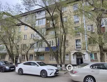 2-комнатная квартира, этаж 1 из 5, 43 м²