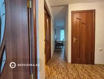 3-комнатная квартира, этаж 2 из 5, 64 м²