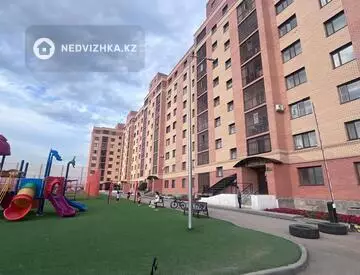 3-комнатная квартира, этаж 1 из 9, 83 м²