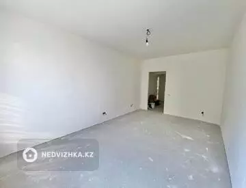 3-комнатная квартира, этаж 3 из 9, 72 м²